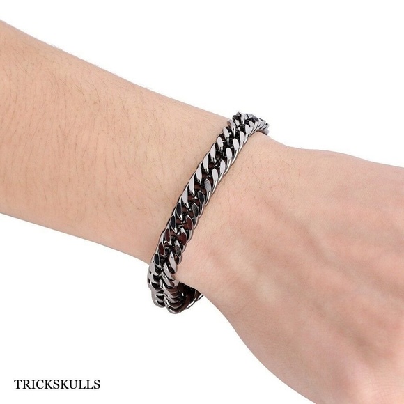 Dark Silver Stainless Steel Figaro Cuff Black Anodized Thick 10mm Chain Bracelet - Picture 4 of 5